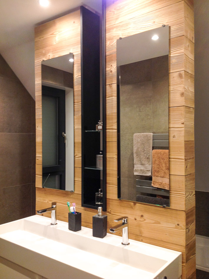 Meuble vasque central en bois